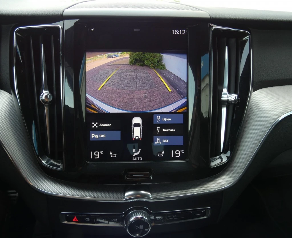 Volvo XC60 – foto 19