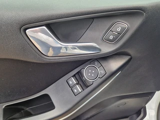 Ford Fiesta – thumbnail 25