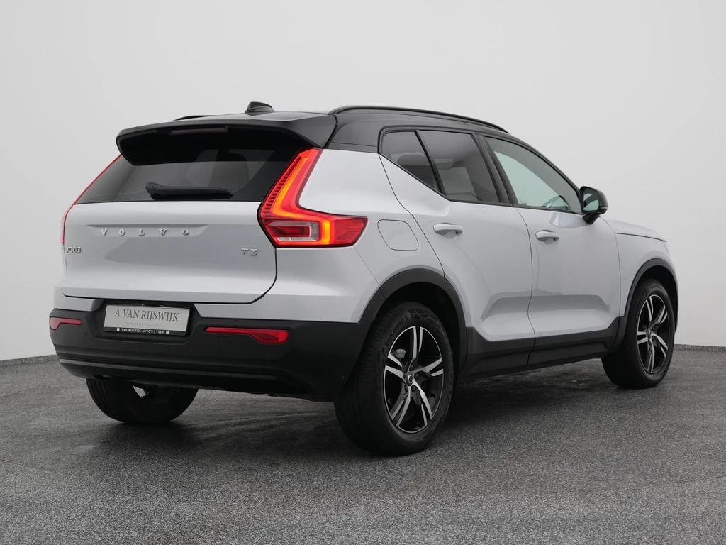 Volvo XC40 – foto 11