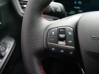 Ford Kuga – thumbnail 24