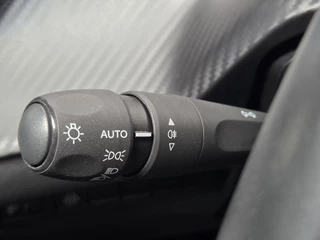 Peugeot 208 – thumbnail 28