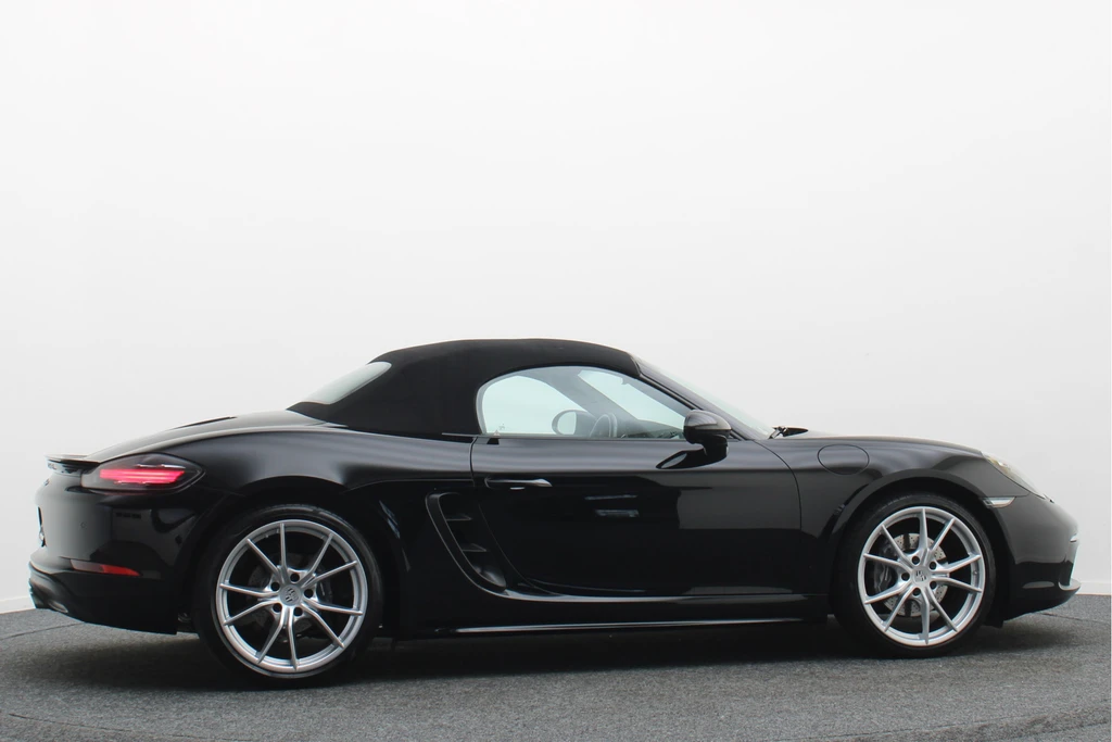 Porsche 718 – foto 9