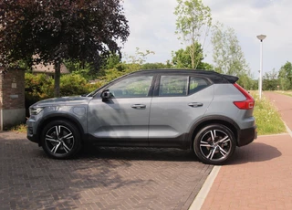 Volvo XC40 – thumbnail 2