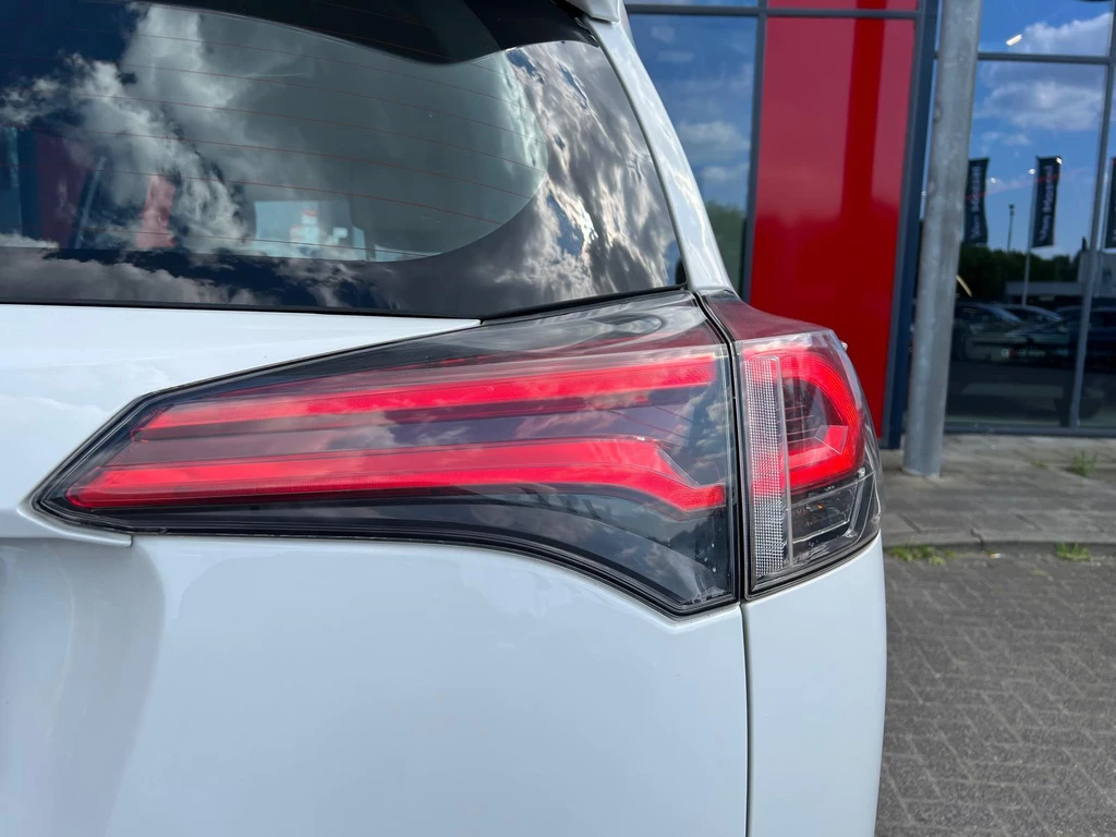 Toyota RAV4 – foto 9