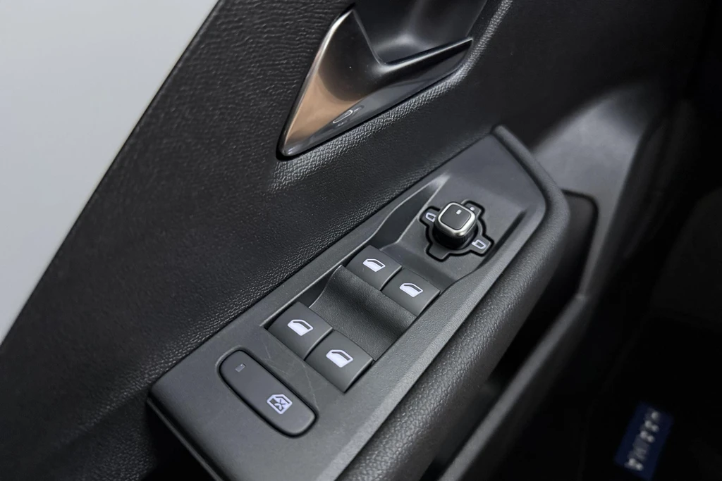 Opel Astra – foto 16