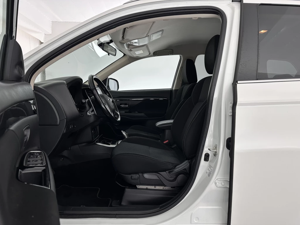 Mitsubishi Outlander – foto 9