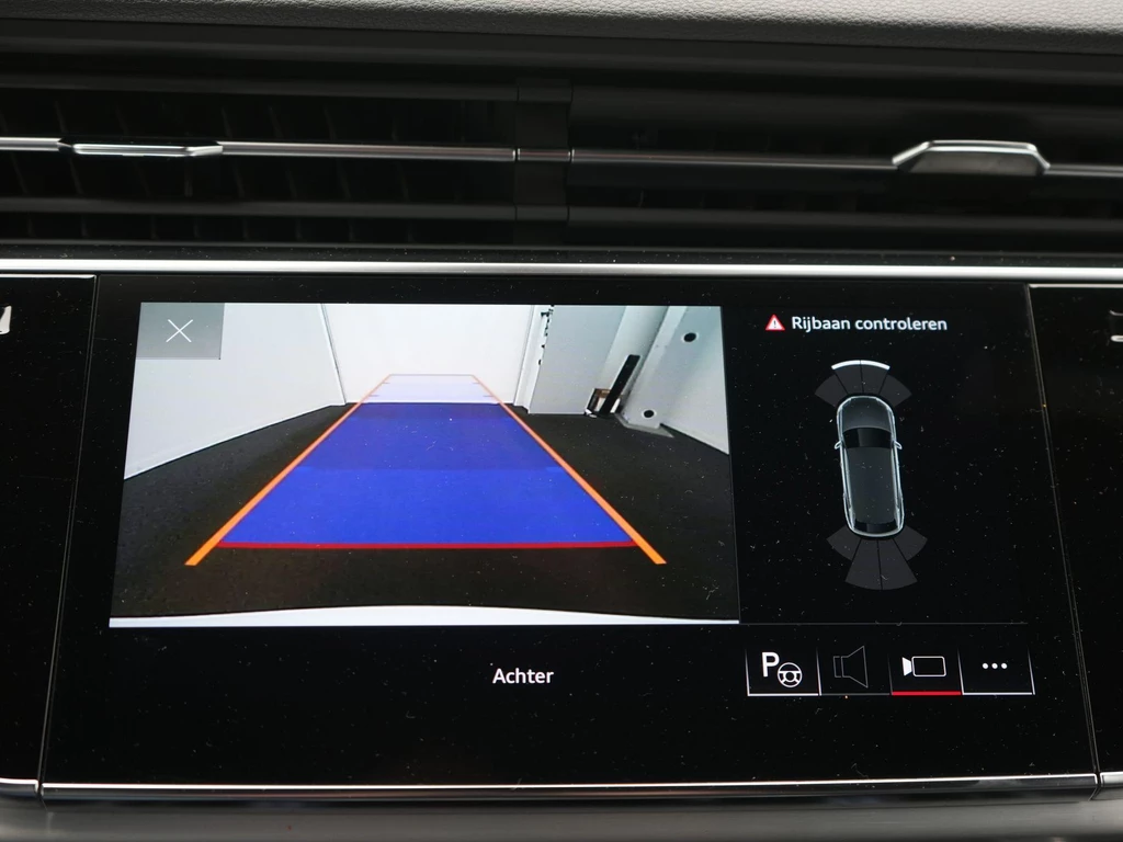 Audi Q8 – foto 28