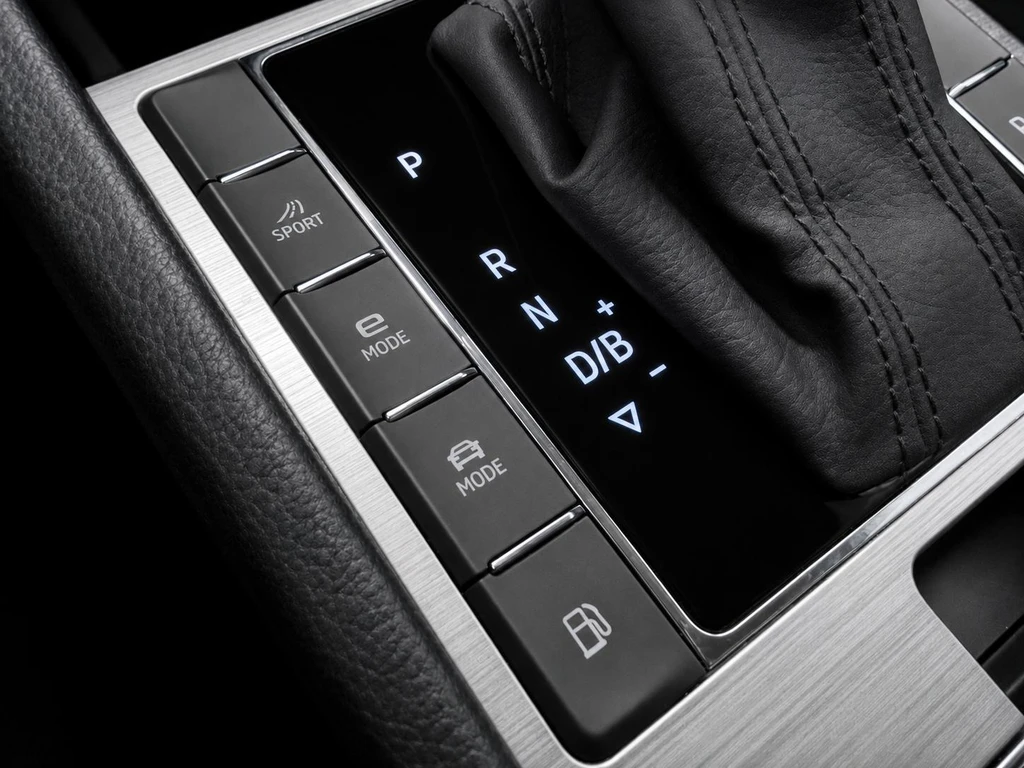 Škoda Superb – foto 30