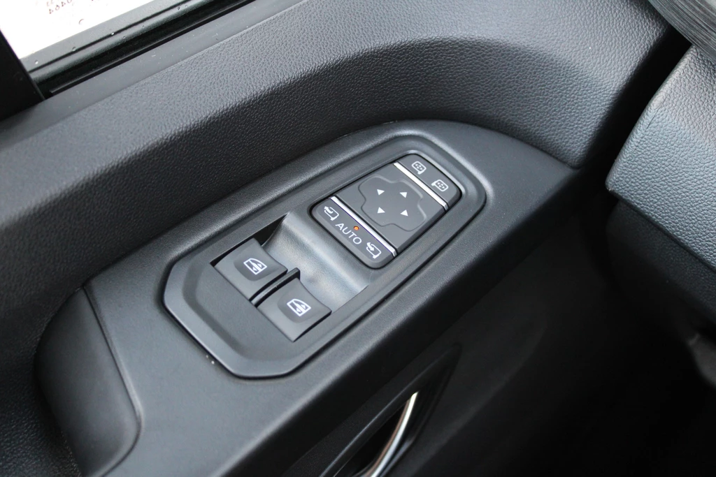 Renault Trafic – foto 12