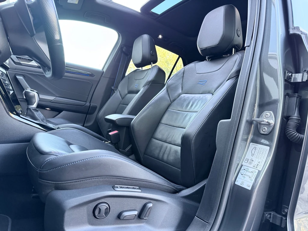 Volkswagen T-Roc – foto 12