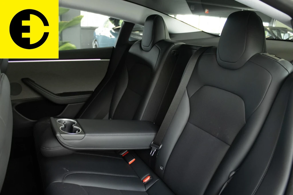 Tesla Model 3 – foto 8
