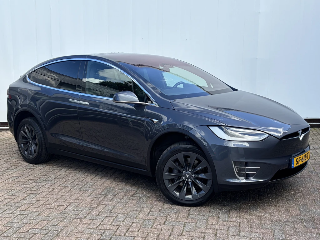 Tesla Model X – foto 13