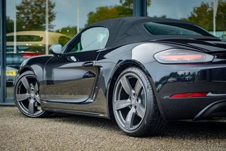 Porsche 718 – thumbnail 4