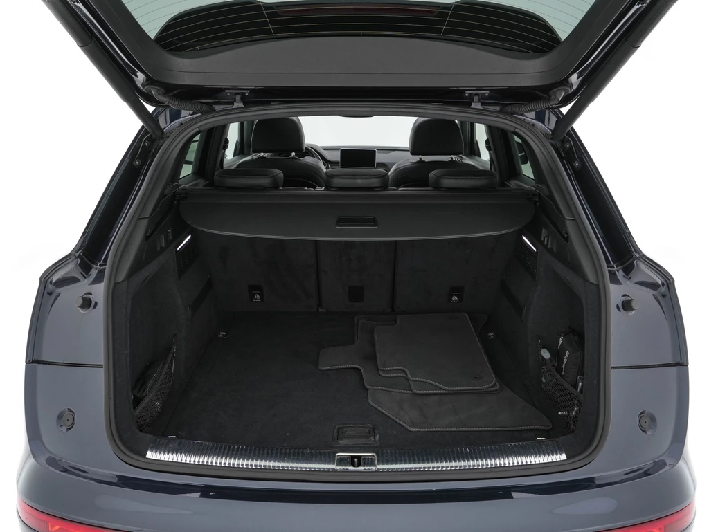 Audi SQ5 – foto 12