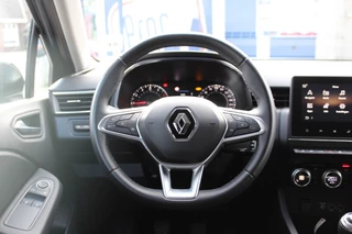 Renault Clio – thumbnail 10