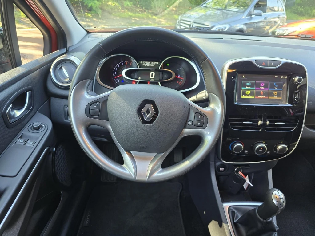 Renault Clio – foto 25