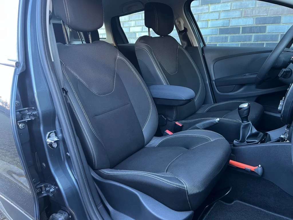 Renault Clio – foto 12