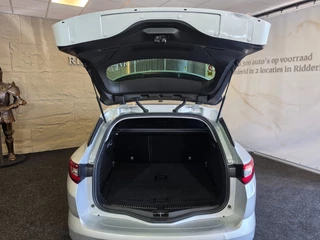 Renault Mégane Estate – thumbnail 28