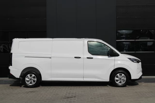 Ford Transit Custom – thumbnail 6