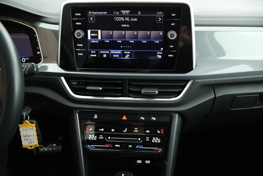 Volkswagen T-Roc – foto 14