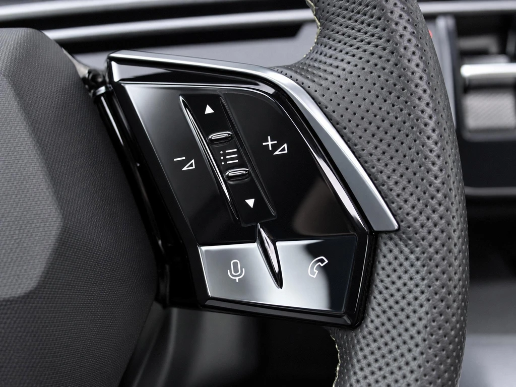 Peugeot e-3008 – foto 30