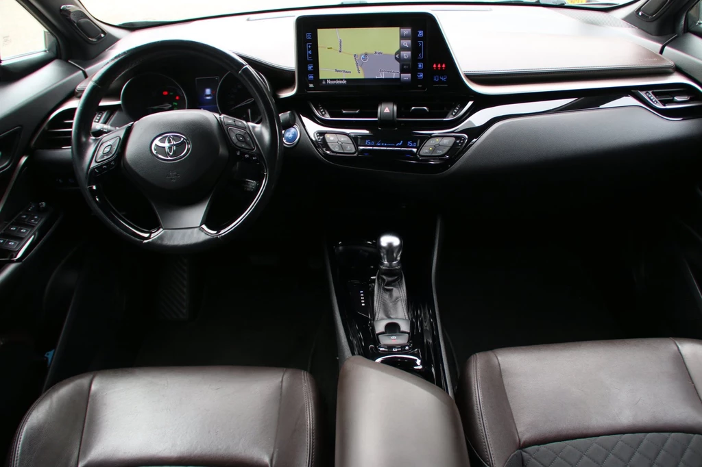 Toyota C-HR – foto 10