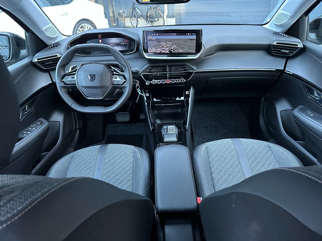 Peugeot 208 – foto 15
