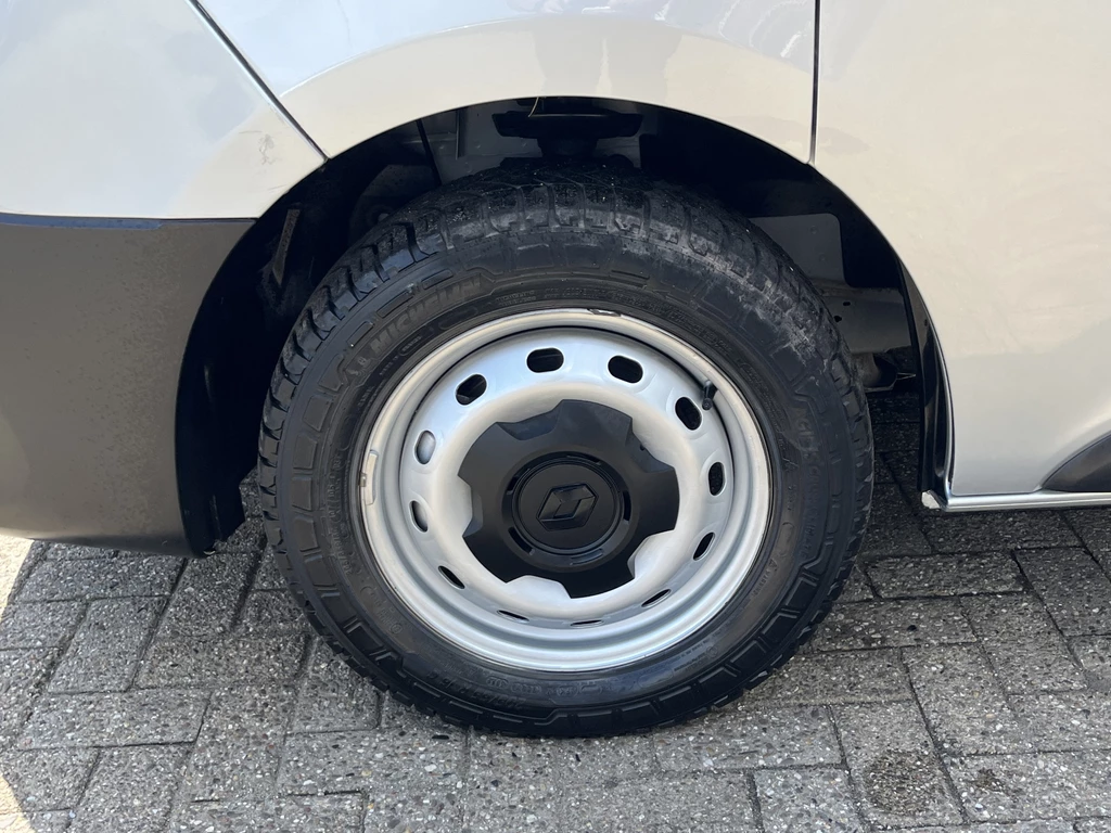 Renault Trafic – foto 24
