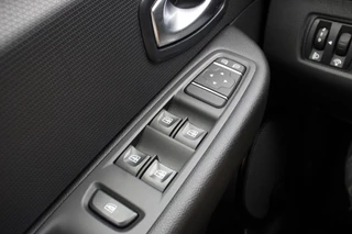 Renault Clio – thumbnail 24