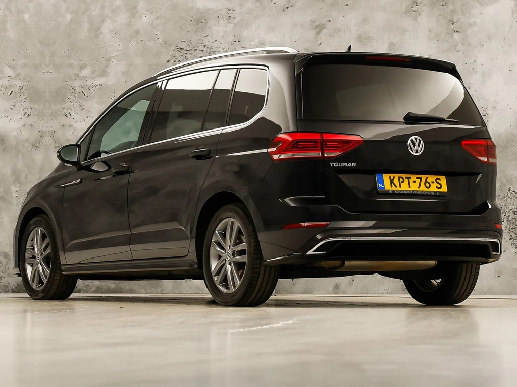 Volkswagen Touran – foto 5