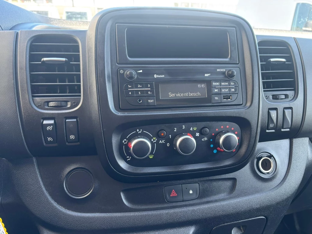 Renault Trafic – foto 11