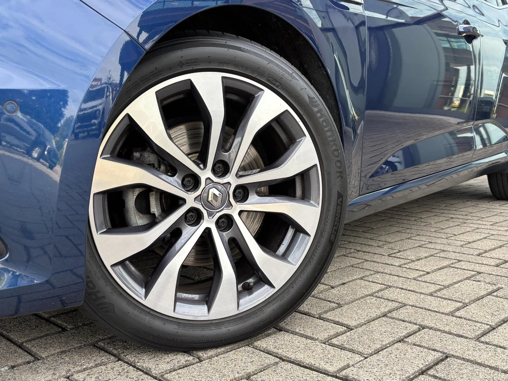 Renault Megane E-Tech – foto 38