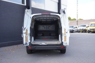 Ford Transit Connect – thumbnail 22