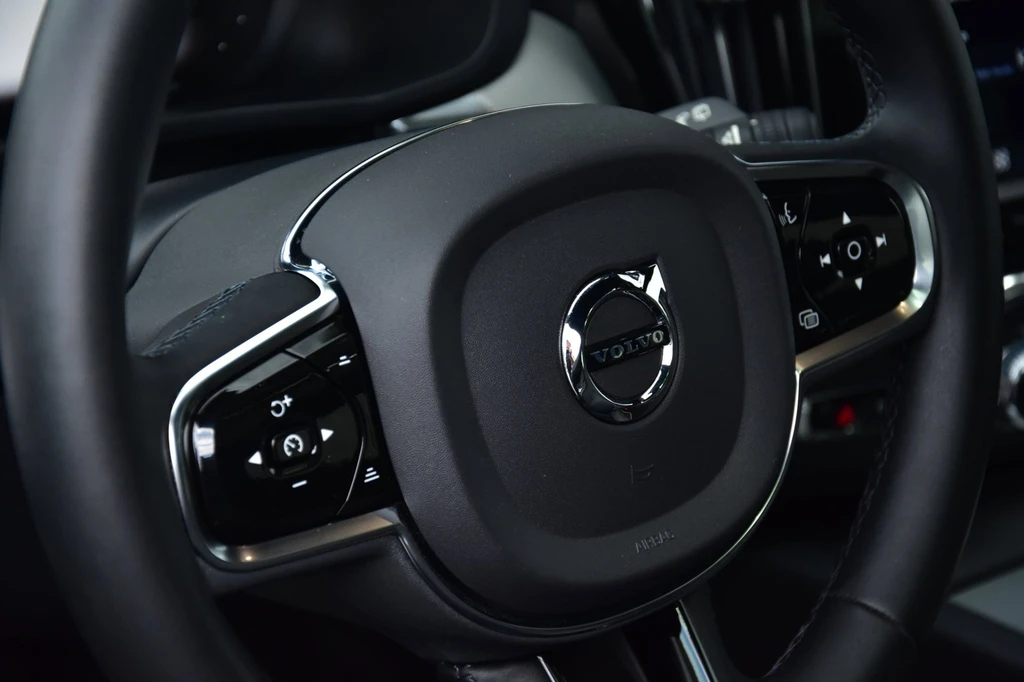 Volvo XC60 – foto 17