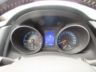 Toyota Auris – thumbnail 16