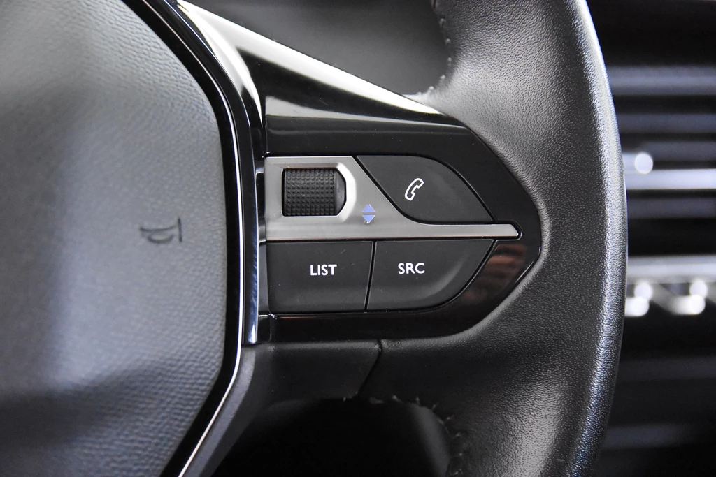Peugeot 208 – foto 22
