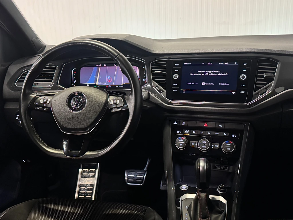 Volkswagen T-Roc – foto 13