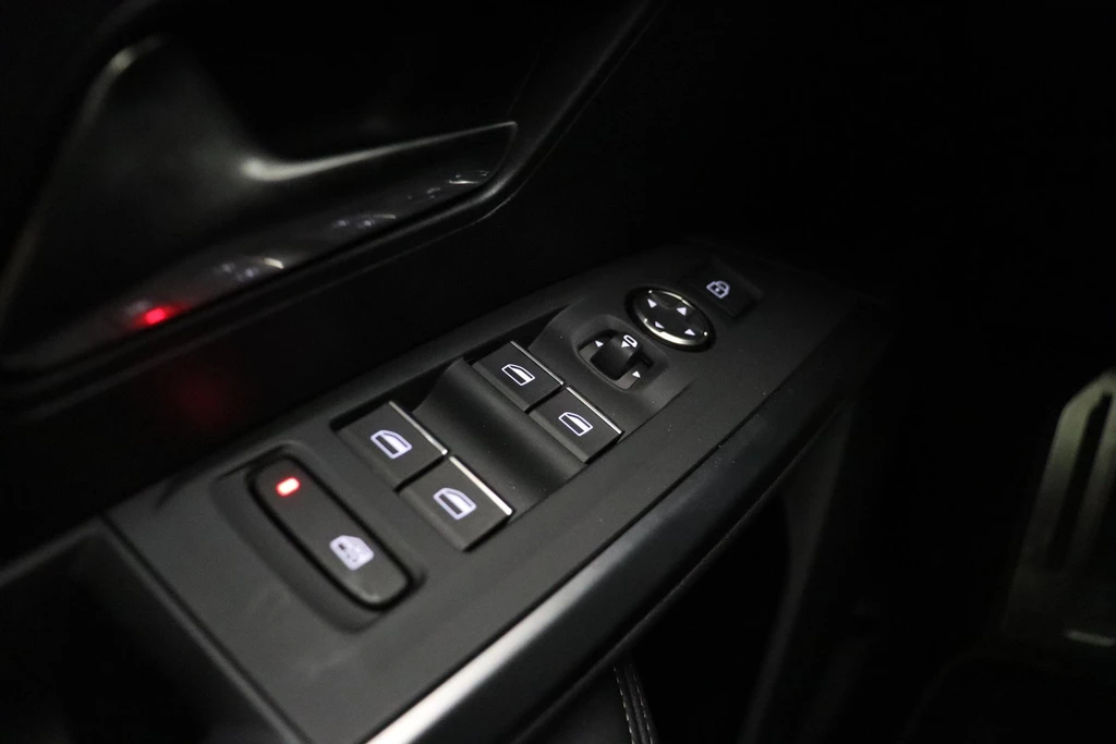 Peugeot e-5008 – foto 22