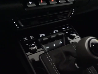 Porsche 911 – thumbnail 46