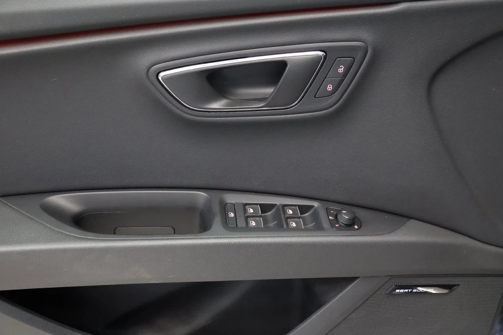 SEAT Leon – foto 16