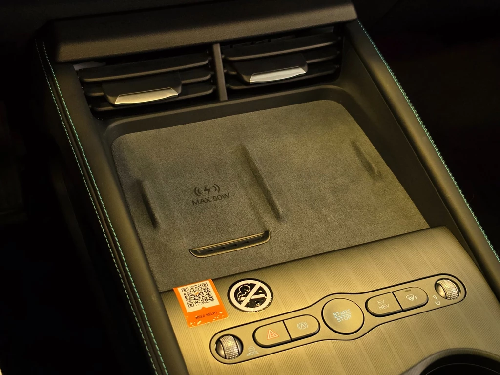 BYD SEAL – foto 23