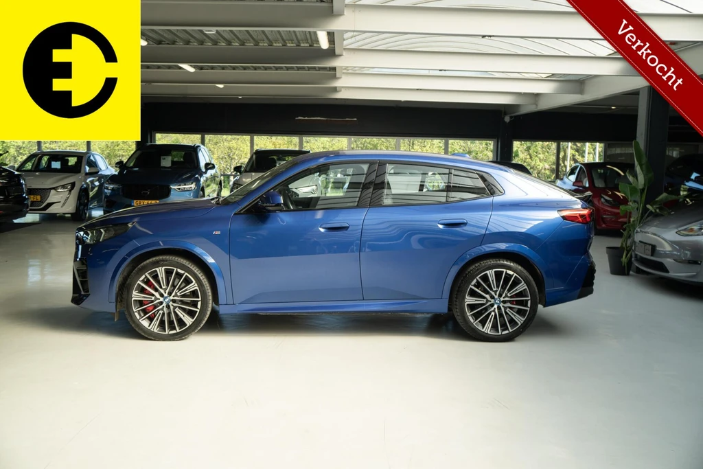 BMW iX2 – foto 5
