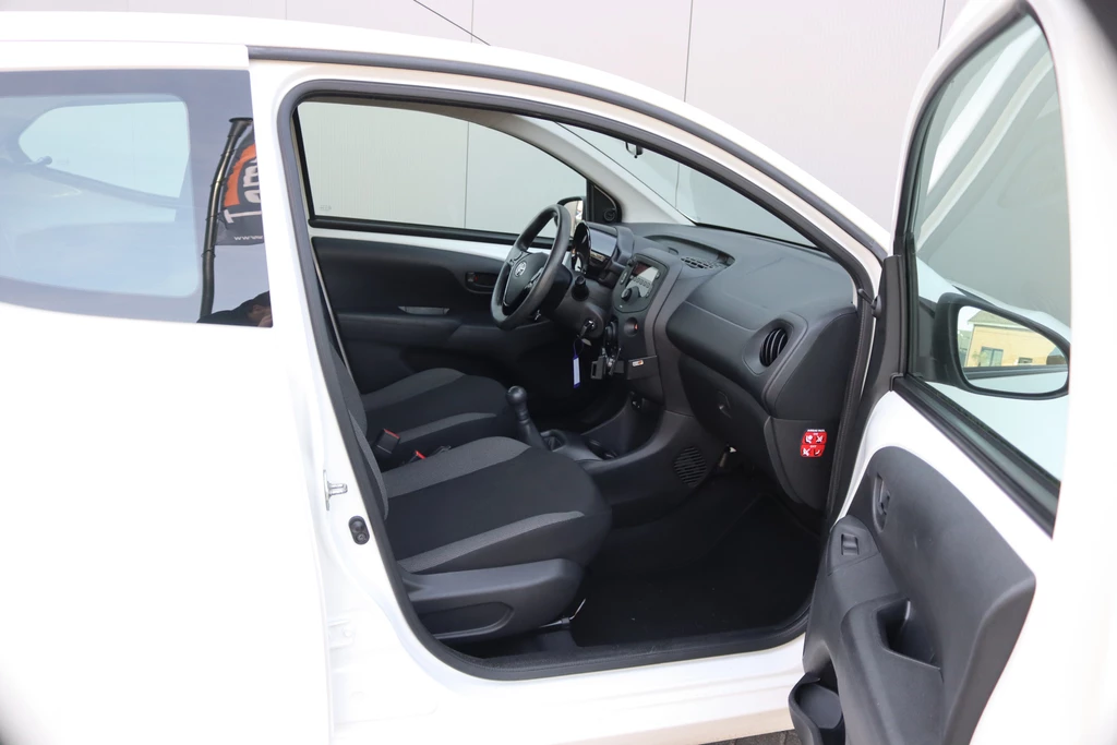 Toyota Aygo – foto 12