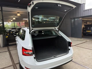 Škoda Superb – thumbnail 56