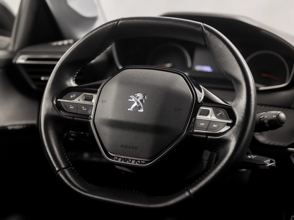 Peugeot 208 – foto 16