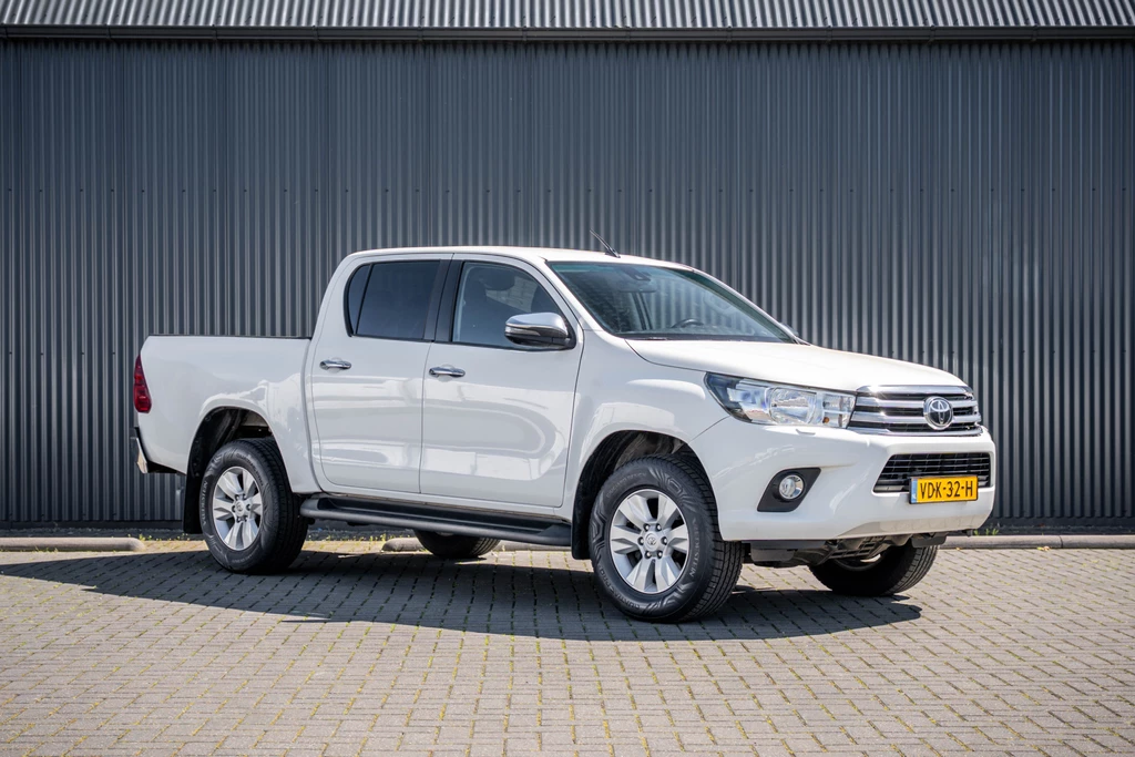 Toyota Hilux – foto 7