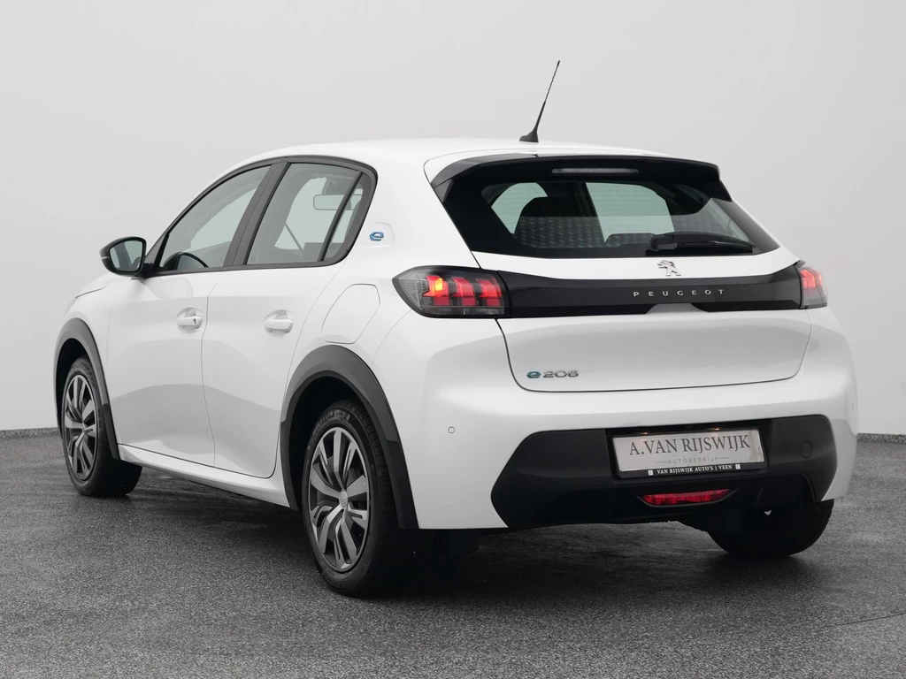 Peugeot e-208 – foto 5