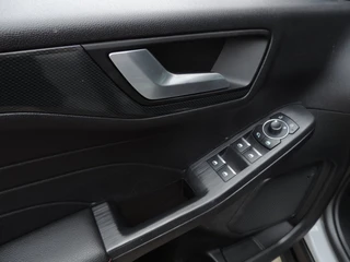 Ford Kuga – thumbnail 56