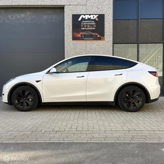 Tesla Model Y – thumbnail 2
