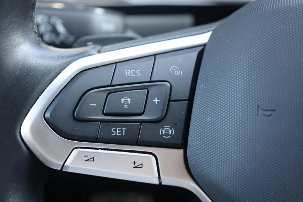 Volkswagen T-Roc – foto 15